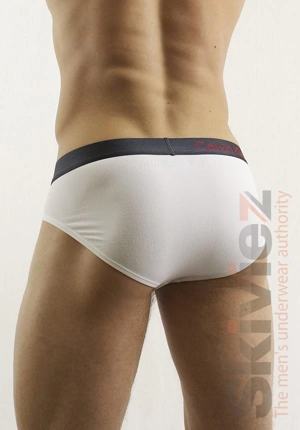 Calvin Klein 6195324 Pro Stretch Reflex Hip Brief 6 Calvin Klein 6195324 Pro Stretch Reflex Hip Brief