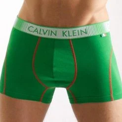 Calvin Klein 6438425 Limited Edition Countries Trunk