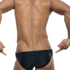 Marcuse MA-ArrestMe 18 Marcuse MA-ArrestMe